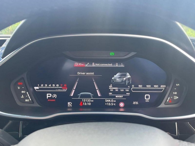 AUDI RS Q3