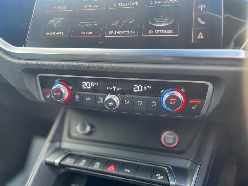 AUDI RS Q3