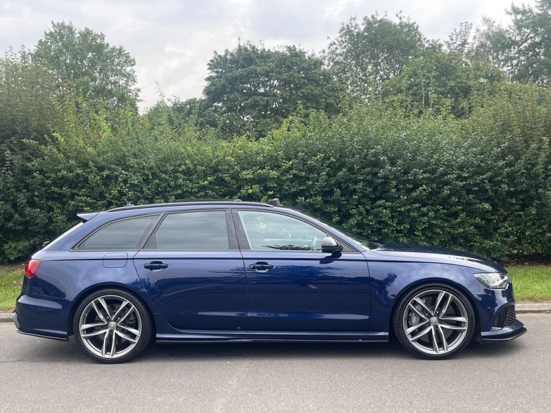 AUDI RS6