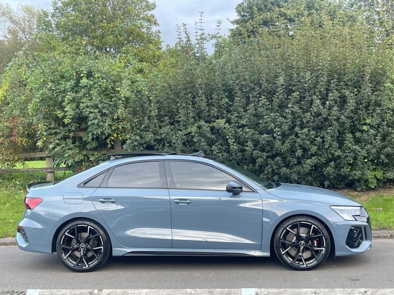 AUDI RS3