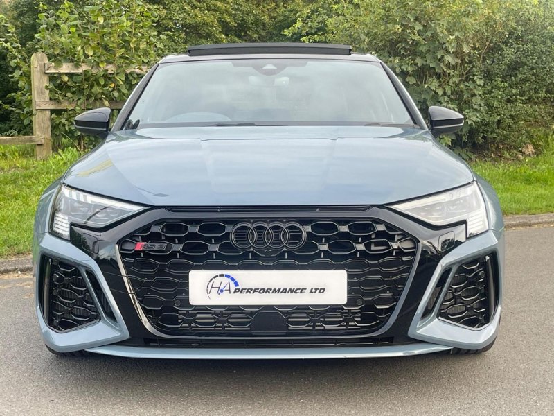 AUDI RS3