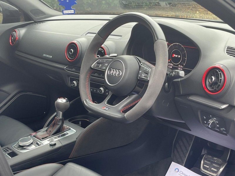 AUDI RS3
