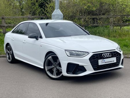AUDI A4 2.0 TDI 35 Black Edition S Tronic Euro 6 (s/s) 4dr